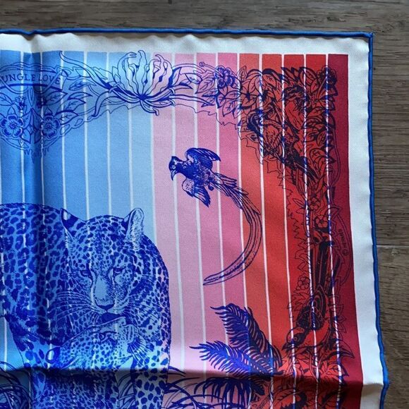 Hermès scarf  - Picture 7 of 10